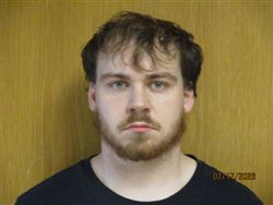 Official registry photo of BRADY MICHAEL HOLUSKA-RINGO
